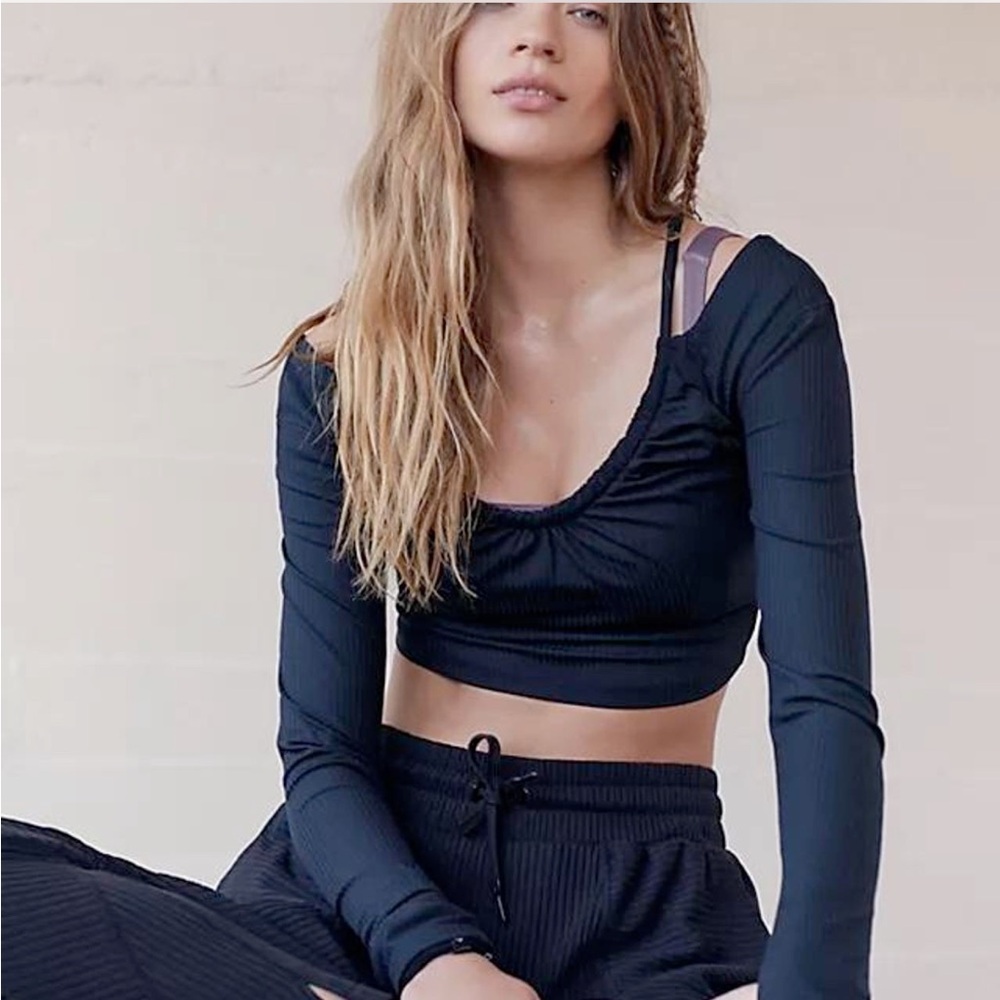 Free People Movement Hot Tip Layer Long Sleeve Crop